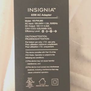 Universal laptop charger